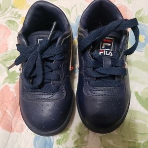 Fila toddler sneakers size 8